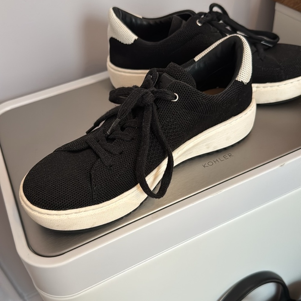 Platform sneaker - Picture 3 of 3